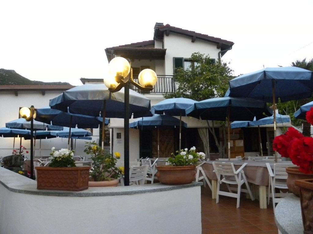 Dell'amicizia Hotel