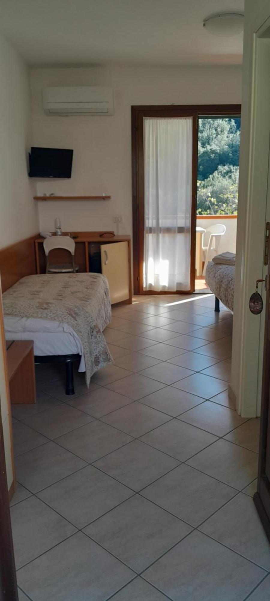 Dell'amicizia Hotel 2*